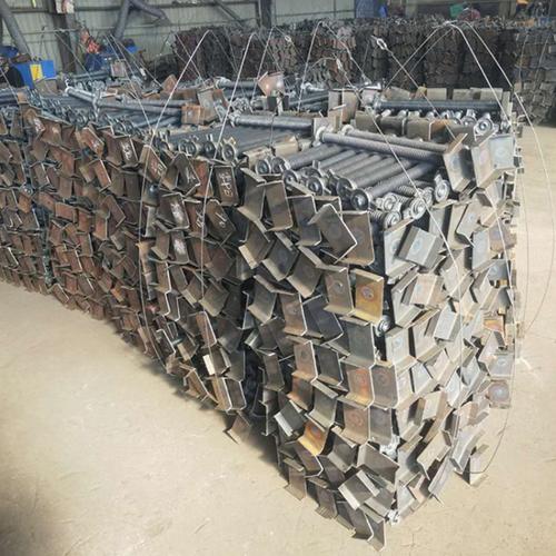 我們專業(yè)批發(fā)銷售建筑扣件,鋼管,快拆架,工字鋼等建筑材料