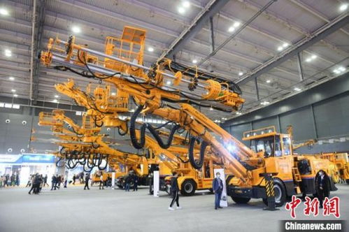 開放共建工程機(jī)械產(chǎn)業(yè)生態(tài)圈 政企專家共探發(fā)展路徑